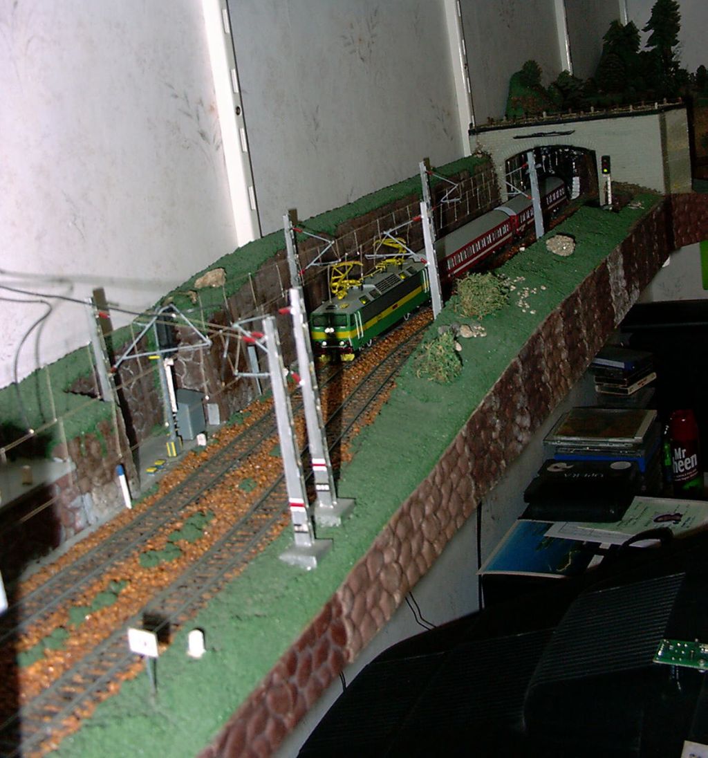 1002x1073 pixels (180K)